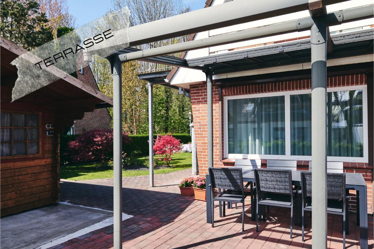 Grosszuegige Ferienwohnung Mit Terrasse Busum Exterior photo